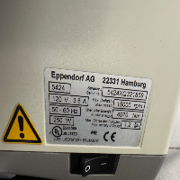 Eppendorf 5424 Centrifuge image 2